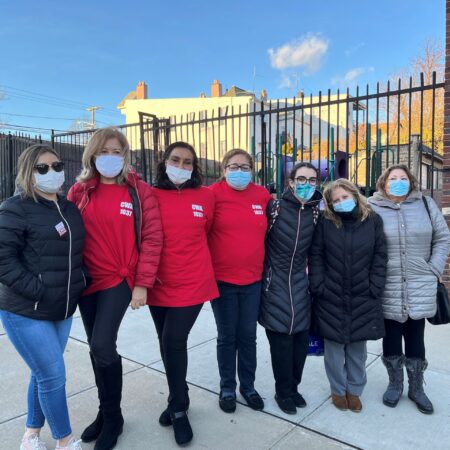Childcare Providers at La Casa de Don Pedro Deliver Petitions to Demand Breaks Be Respected