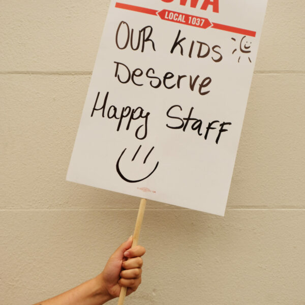 Picket at UVSO