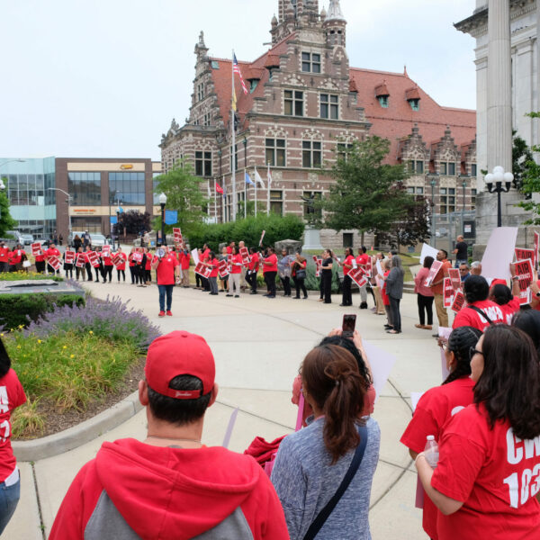 PCBSS Workers Picket in Paterson